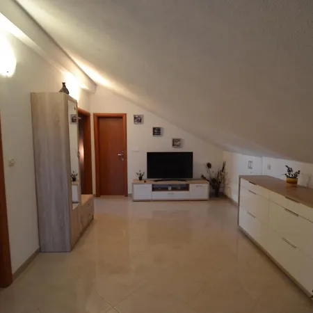 Antonia Nakic -stobrec Appartement *